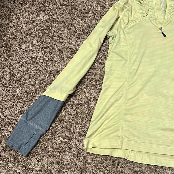 MPG Hoodie Sweatshirt | Athletic Hoodie Sweatshirt | Workout Hoodie Sweatshirt - Picture 3 of 12